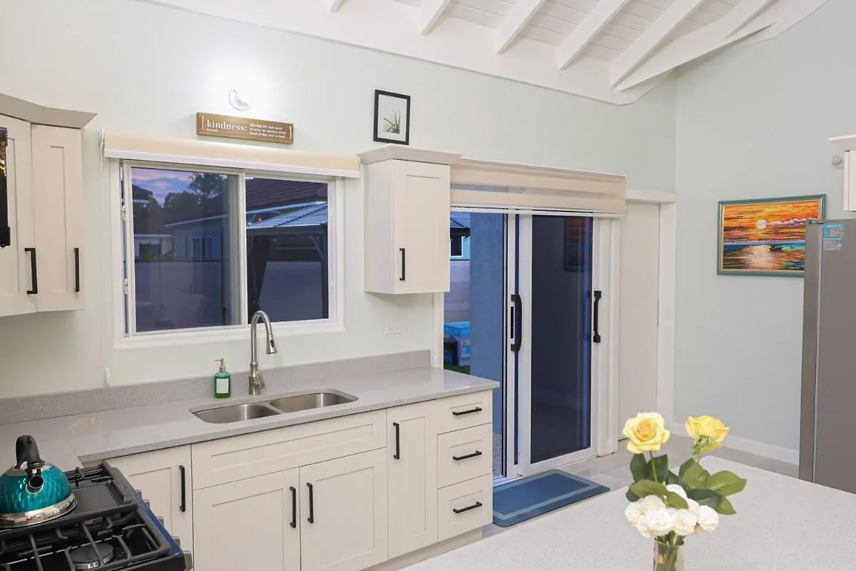 Charming Retreat Beach Access Saint Annʼs Bay